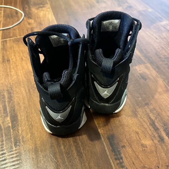 Jordan Black And Cool Grey Size 9 - Picture 2 of 3